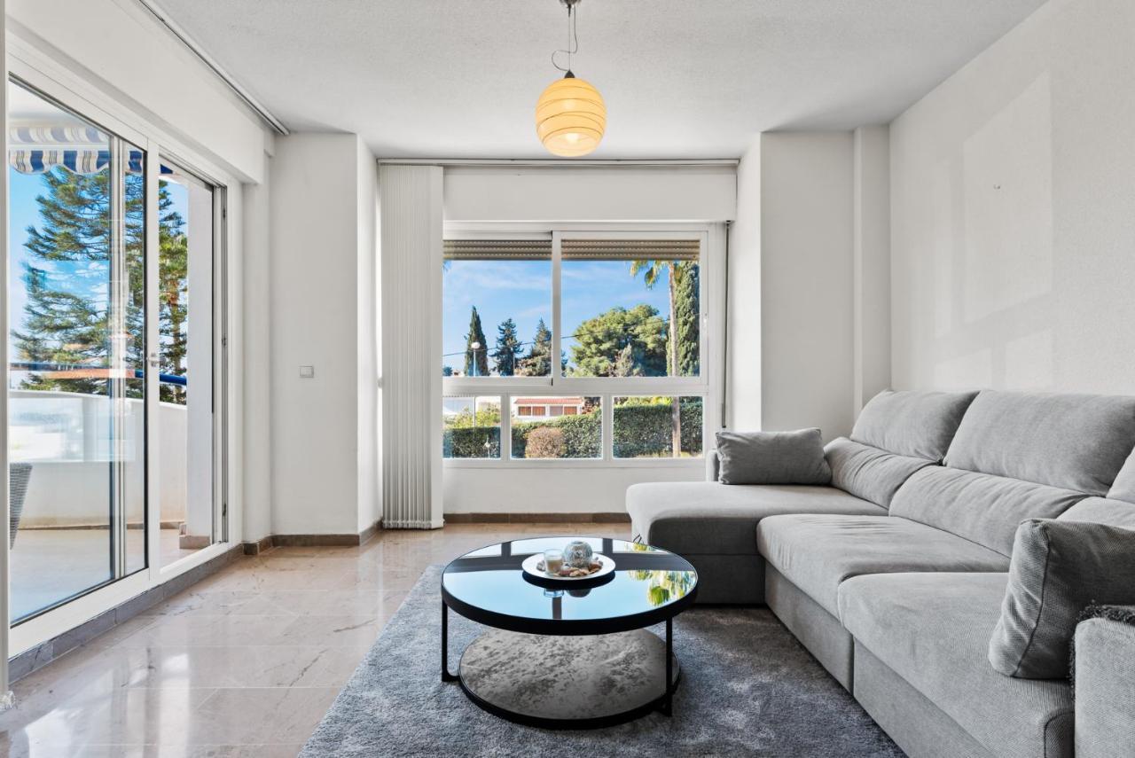 Marysol Beachclose Apartment With Pool By Costarentals - Ref 200 Benalmádena Eksteriør bilde