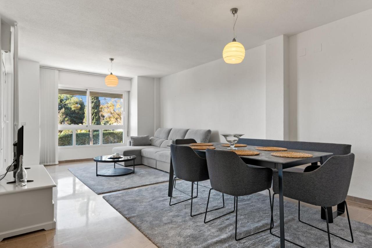 Marysol Beachclose Apartment With Pool By Costarentals - Ref 200 Benalmádena Eksteriør bilde
